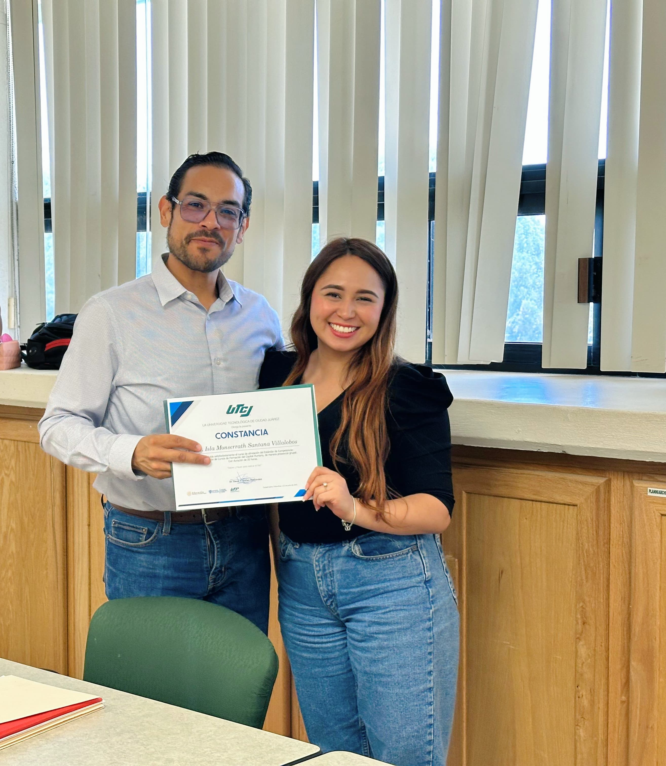 https://www.utcj.edu.mx/Noticias/PublishingImages/default/CURSO_ECE_JUNIO2025_01.jpg