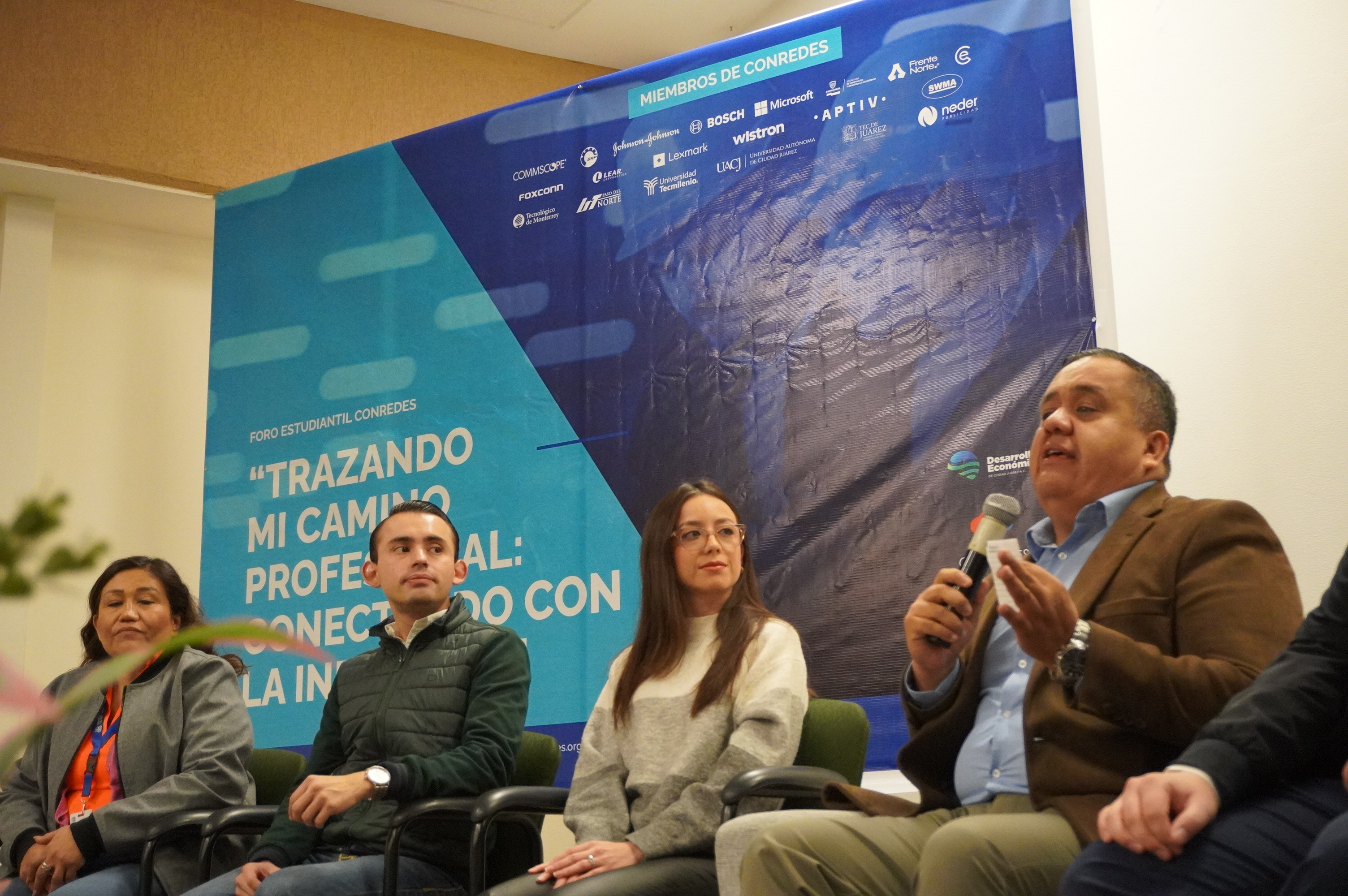 conredes07.JPG